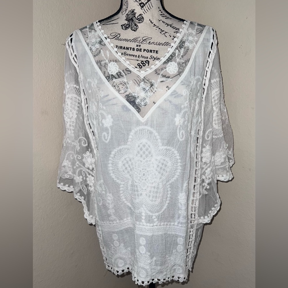 Cute vintage style top